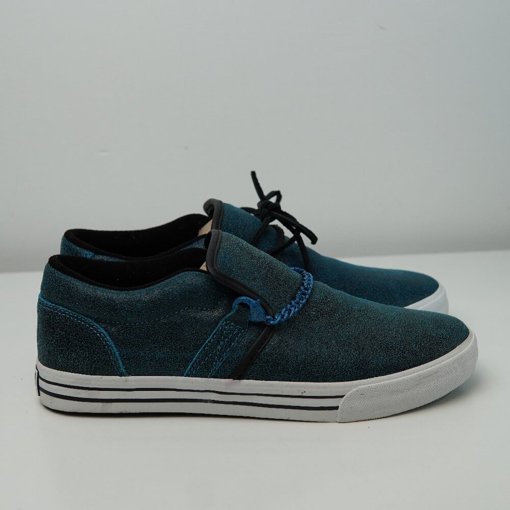 Men's Teal Casual Skate Shoes - Classic Low-Top Slip-On